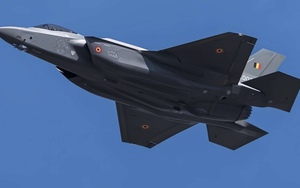 Mắc “800 lỗi”, F-35 vẫn lướt qua Rafale và Eurofighter một cách thần kỳ để bay đến đồng minh Mỹ