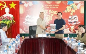 Phó giám đốc từ chối phụ trách Bệnh viện Đa khoa vùng Tây Nguyên vì 'ôm không nổi'