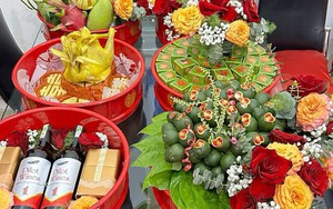 Sát ngày ăn hỏi, chú rể bị tình cũ đến nhà "bắt vạ", mẹ chồng xử lý trong 1 nốt nhạc làm cô ta tự "sập bẫy"