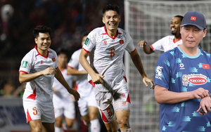 "HLV Kim Sang-sik không phải là vấn đề, ĐT Việt Nam gặp khó vì mặt sân và quá "đen""