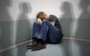 Bác sĩ Bệnh viện E báo động: "Không phải tự nhiên mà con người tìm đến cái chết..."