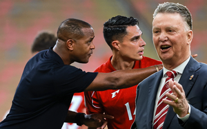 NÓNG: Indonesia sắp mời Louis van Gaal thay Patrick Kluivert?