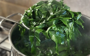 Mẹo luộc rau không bị mất nhiều vitamin