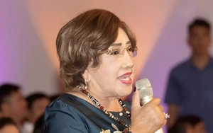 'Cải lương sắp chết rồi'