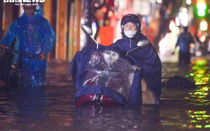 Dân mạng đua nhau kể kỷ niệm trận ngập lịch sử năm 2008 ở Hà Nội