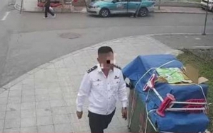 Cảnh sát ‘dỏm’ xông vào đồn, quát tháo, ra lệnh cho cảnh sát thật