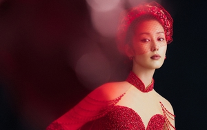 “Hương Hoa Tinh Sắc” của NTK Kenny Thái tôn vinh vẻ đẹp Việt