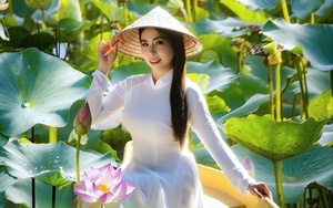 Lý Hương khoe nhan sắc trẻ đẹp ở tuổi U50