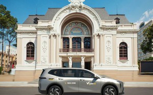 Xanh SM của tỷ phú Phạm Nhật Vượng chính thức vận hành taxi điện 7 chỗ, màu nhận diện khác hoàn toàn