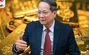 PGS.TS Ngô Trí Long: Ổn định thị trường vàng không phải là chăm chăm kéo giá vàng thấp xuống