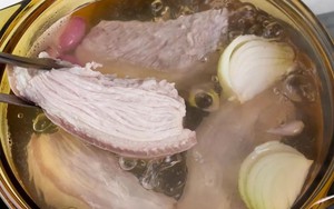 Luộc thịt nên để nguyên miếng hay thái nhỏ trước? Nhiều người nội trợ lâu năm vẫn làm sai