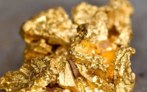 Dùng đèn khò xoá dấu vết vàng nhập lậu, 'hô biến' thành vàng trang sức