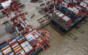 Mỹ liên tục ra đòn trừng phạt với Trung Quốc, nền kinh tế đồng minh 19 nghìn tỷ USD lại có động thái 'lạ': Nhập hàng của Bắc Kinh ngày một nhiều, nơm nớp lo sợ bị trả đũa