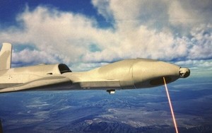 Avenger gắn laser chiến đấu — ý tưởng biến drone thành vũ khí định năng