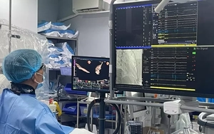 Bác sĩ dùng điện ‘đốt’ tim cứu người phụ nữ bị rối loạn nhịp