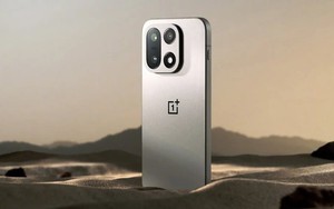 Mẫu điện thoại Trung Quốc này thực sự "nghiền nát" Samsung: Giá cực rẻ mà chip 8 Elite Gen 5, pin 7.300mAh