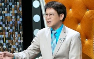 Nam danh ca 74 tuổi nói thẳng người sống độc thân: "Không nên như vậy"