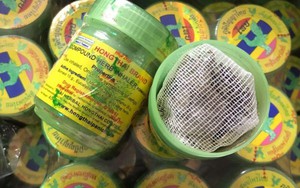 NÓNG: "Món quà quốc dân" - hít mũi thảo dược Hong Thai bị phát hiện nhiễm vi khuẩn nguy hiểm