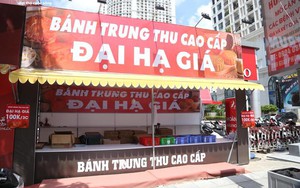 Sát Tết Trung Thu, quầy bánh treo biển đại hạ giá 100.000 đồng/3 chiếc