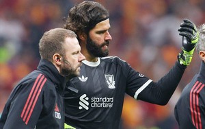 Alisson chấn thương, Slot hé lộ cách tiếp cận mới