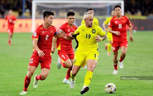 Bị FIFA trừng phạt, tuyển thủ nhập tịch Malaysia từng ghi bàn vào lưới Việt Nam phải xin nghỉ không lương