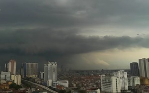 Cảnh báo khẩn mưa lớn ở các tỉnh Bắc Bộ và Thanh Hóa do ảnh hưởng của bão số 11 