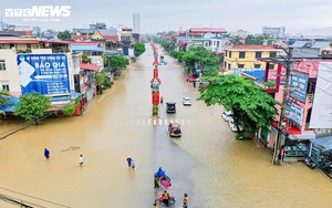 Lũ trên sông Cầu vượt đỉnh lịch sử hơn 1m, Thái Nguyên ngập đến cuối tuần