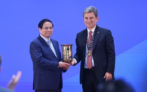 VN có đầy đủ điều kiện để trở thành trung tâm trong lĩnh vực được coi là “mạch máu” của nền kinh tế TG