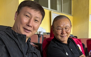 HLV Kim Sang-sik: "Nhận việc ở tuyển Việt Nam, tôi chỉ sợ làm HLV Park Hang-seo mang tiếng"