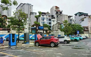 Hà Nội quyết tâm chuyển đổi xanh: Trạm sạc phải theo tiêu chuẩn chung