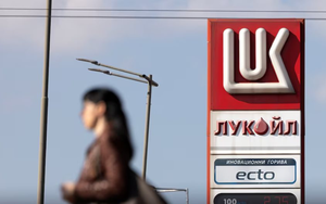 Mỹ trừng phạt 'ông lớn' dầu khí Nga, quốc gia châu Âu gặp nguy, chỉ còn xăng dầu dùng trong hơn 1 tháng