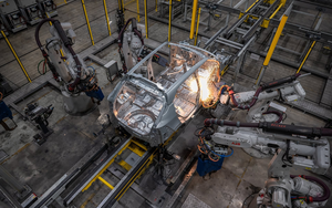 VinFast xây thêm nhà máy ở nước có GDP vượt Anh, Pháp, Nga?