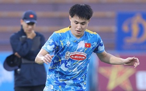 Visual sáng bừng của Khổng Minh Gia Bảo ở đội tuyển Việt Nam