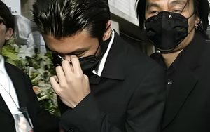 Ngày bố mất, tôi không về để tang để rồi giờ nghe một câu nói của con trai, tôi hối hận tột cùng