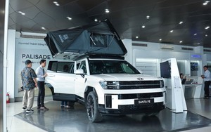 Cuộc đua giảm giá ô tô về cuối năm càng nóng