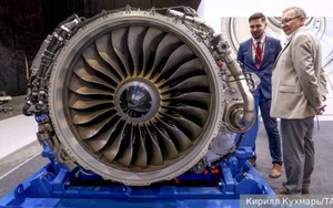 Cột mốc quan trọng khi động cơ PD-8 đã hoạt động được hơn 4.000 giờ