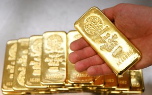 24h "nóng lạnh thất thường": Vàng tăng dựng đứng kể từ phiên sốc giá tháng 10 rồi lao dốc