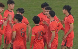 Báo Trung Quốc: “Thua U22 Việt Nam, giờ chúng ta chẳng còn ai để thua nữa”