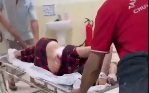 Đang tập thể dục, người phụ nữ 68 tuổi bất ngờ bị em gái chồng đâm nhiều nhát