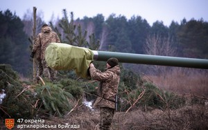 Pháo Giatsint-B ‘biến hình’ thành Bohdana-BG