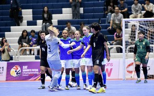 Thua đậm Brazil, HLV Thái Lan vẫn gián tiếp “đe doạ” Tây Ban Nha trước World Cup