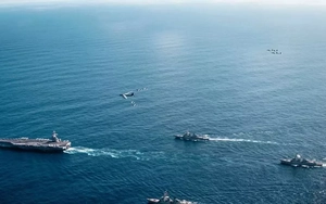 Nhóm tác chiến tàu sân bay Mỹ sẵn sàng cho các hoạt động quân sự ở Caribe