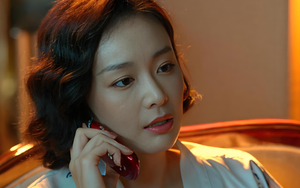 Kể từ ngày nhà hàng xóm bắt đầu đi du lịch liên tục, cuộc sống của tôi liền đảo lộn bởi những cuộc gọi từ bố mẹ