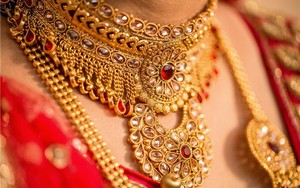 Nhập khẩu vàng của quốc gia châu Á tăng 200% trong tháng 10, thâm hụt hàng hóa đạt mức cao nhất mọi thời đại