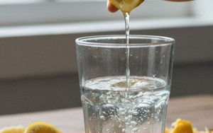 Rộ trào lưu uống chanh muối chữa 'bách bệnh', bác sĩ cảnh báo tác hại sức khỏe