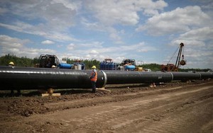 Nhập khí đốt Nga với giá rẻ hơn trung bình 30 euro/1.000m3, quốc gia châu Âu 'sốt ruột' vì mãi chưa ký được hợp đồng mới với Gazprom, đang phải mua theo kiểu 'ăn đong'