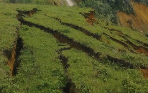 Núi phát ra tiếng nổ vang trời, lực lượng tìm kiếm 3 người nghi bị vùi phải rút lui