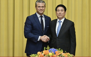 Chủ tịch nước Lương Cường tiếp Bộ trưởng Bộ Chiến tranh Mỹ Pete Hegseth