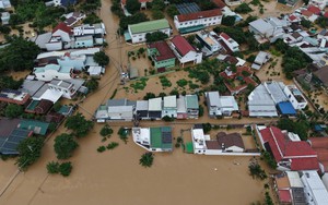 Mưa lũ lịch sử diễn biến phức tạp, 52.000 ngôi nhà ngập sâu, Thủ tướng chỉ đạo khẩn trong đêm