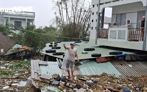 Đắk Lắk lũ vượt mái nhà, dân thoát nạn nghẹn ngào: 'Ngỡ mình chết hôm qua'